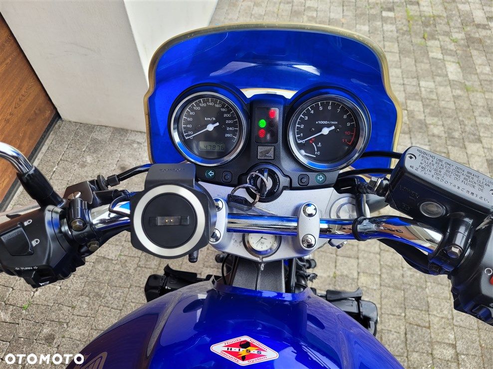 Honda Hornet - 10