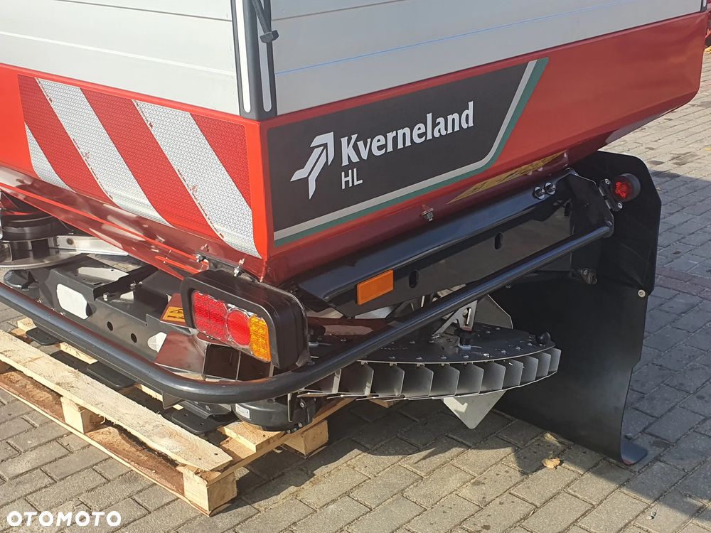 Kverneland EXACTA HL 2.800 L sterowany elektrycznie, szerokość max. 36 m - 11