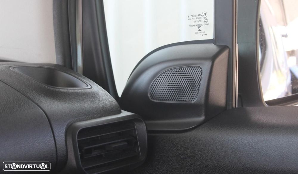Opel Combo 1.5  102 Cv L1H1 Enjoy (IVA Dedutível) - 29