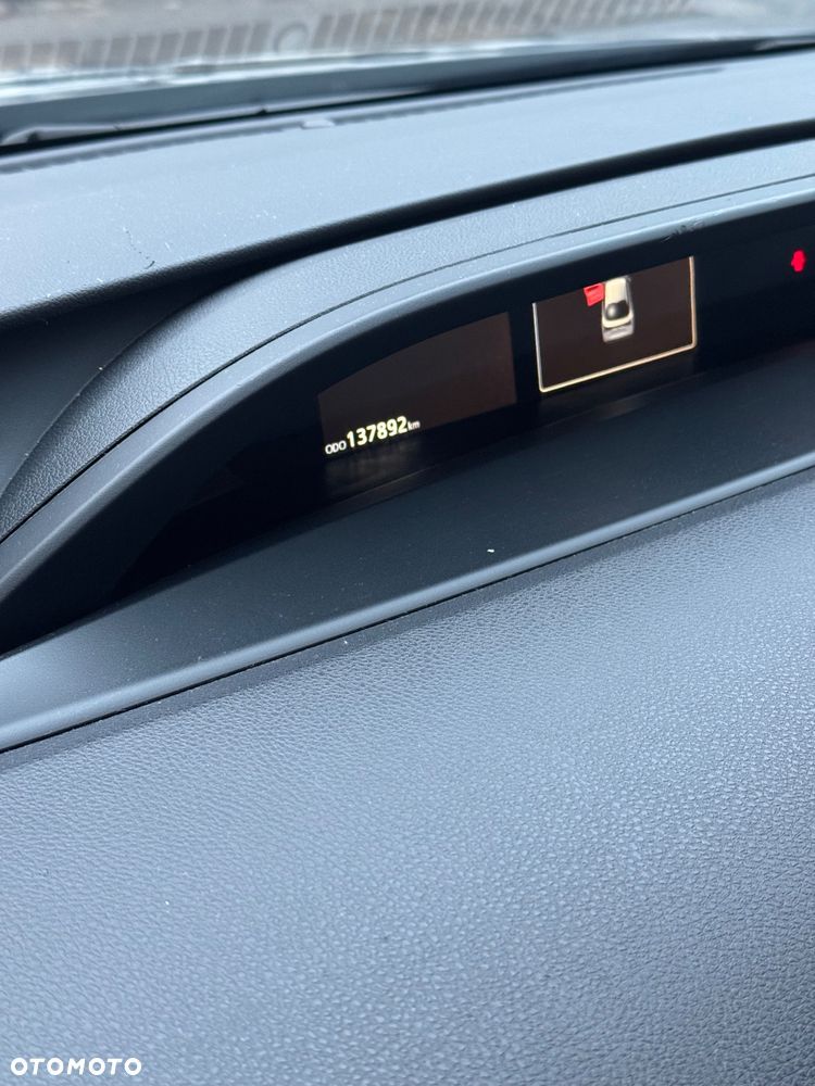 Toyota Prius 1.8 Hybrid Premium - 5