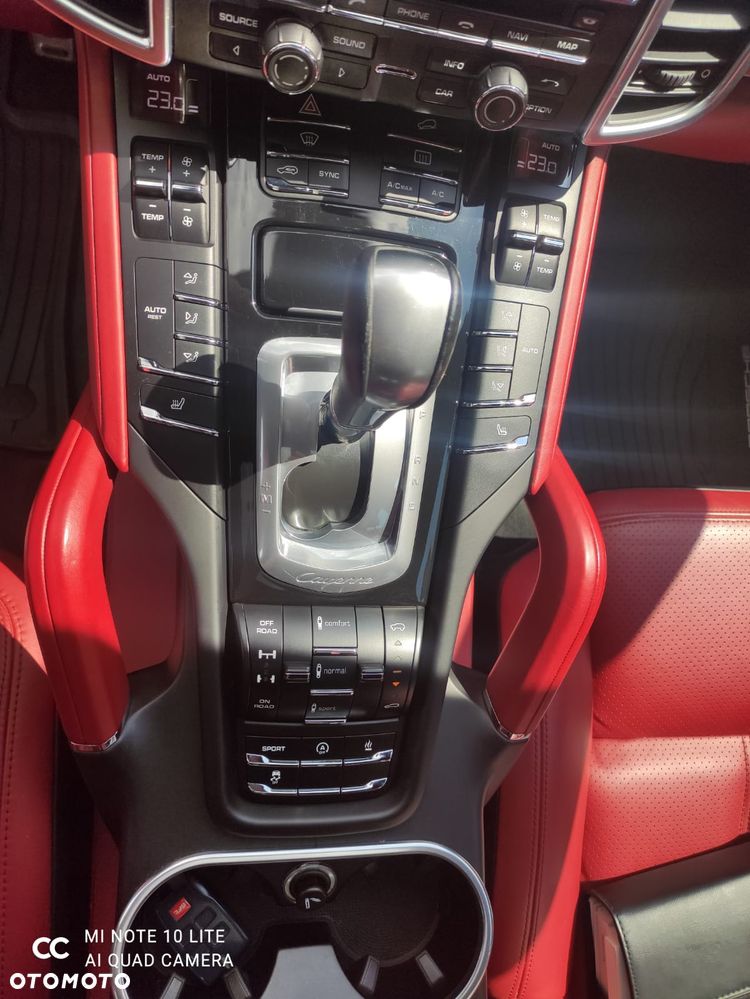 Porsche Cayenne S Tiptronic S - 21