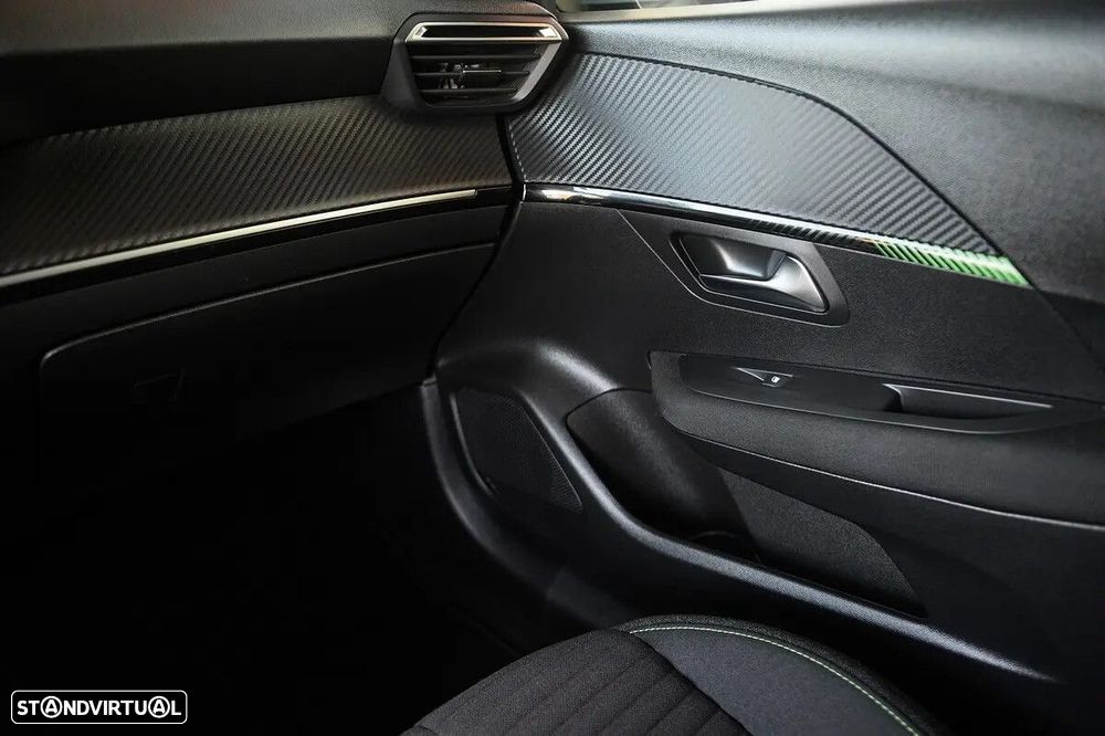 Peugeot 208 1.2 PureTech Active Pack - 50