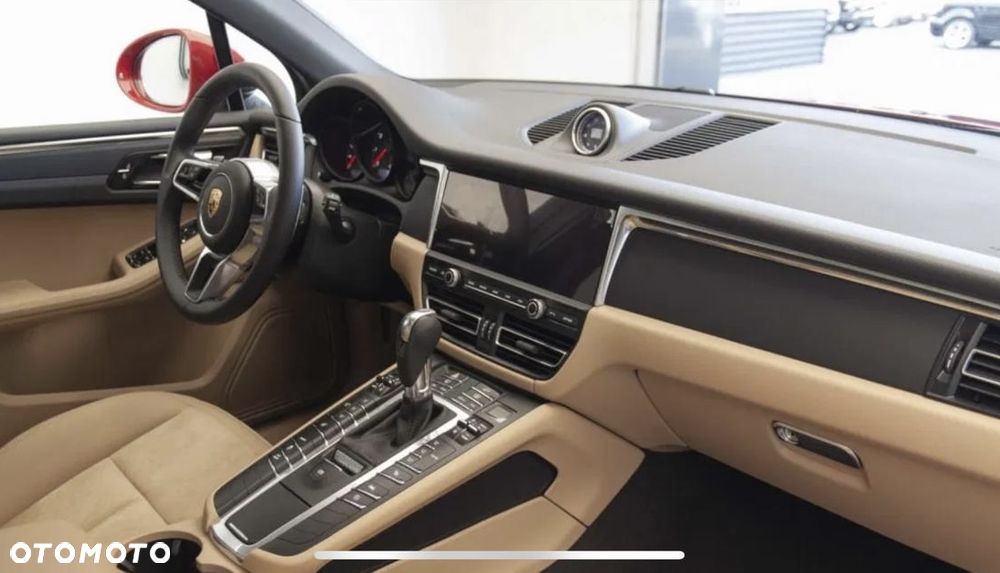 Porsche Macan - 11