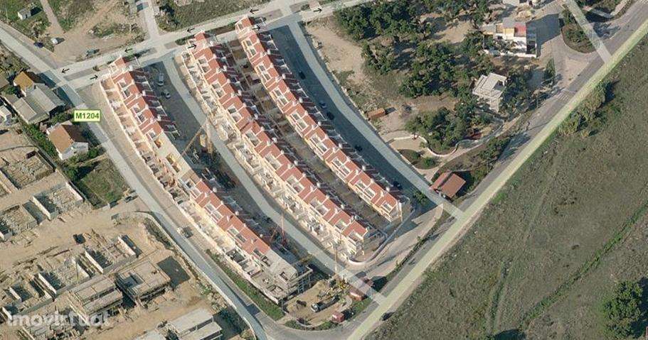 Lote de terreno para construção de moradia em banda - Grande imagem: 3/4