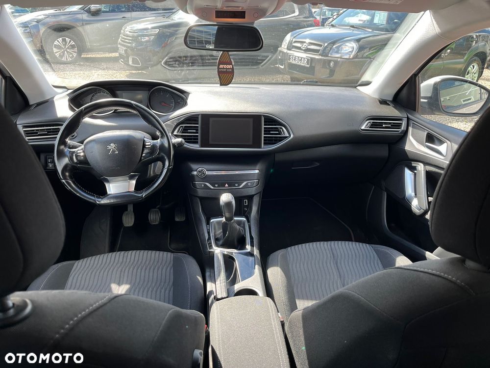 Peugeot 308 1.6 BlueHDi Active S&S - 10