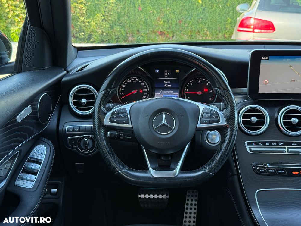 Mercedes-Benz GLC Coupe 250 d 4Matic 9G-TRONIC AMG Line - 31
