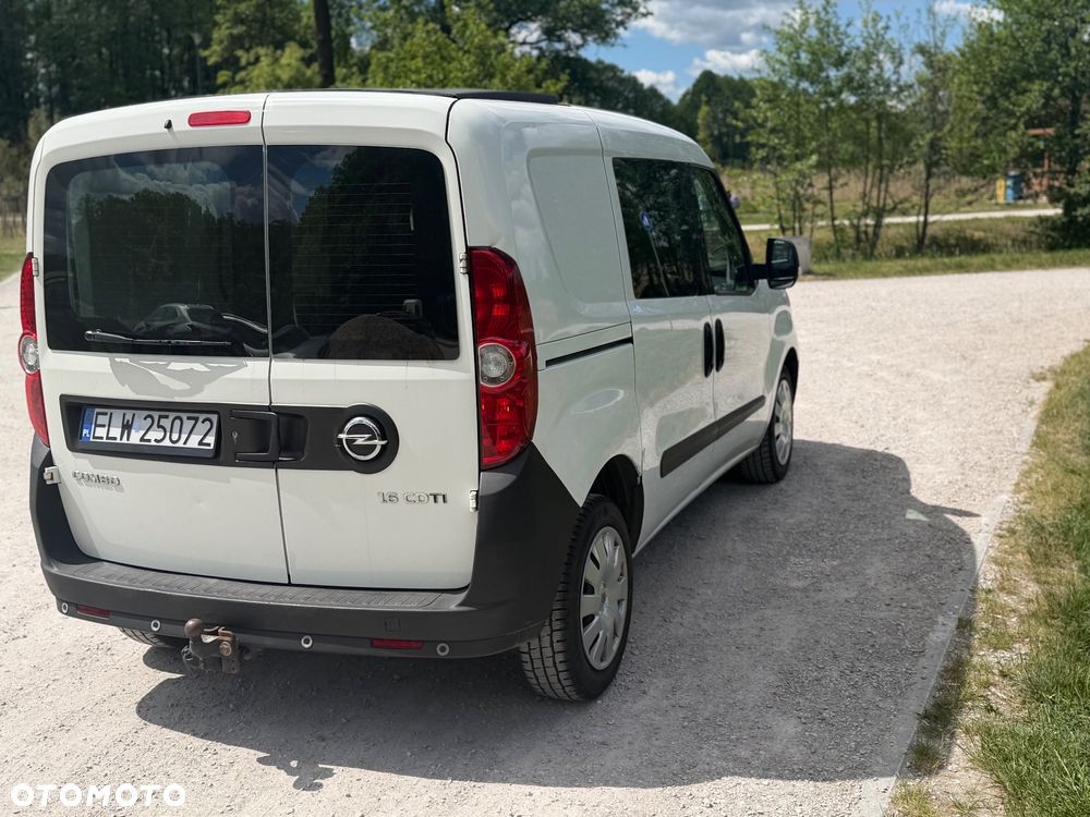 Opel Combo 1,6 CDTI - 9