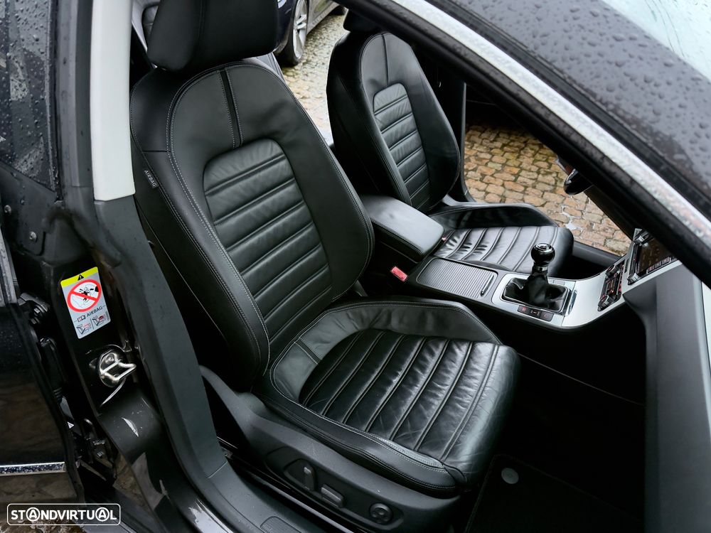 VW Passat CC 2.0 TDi Exclusive - 56