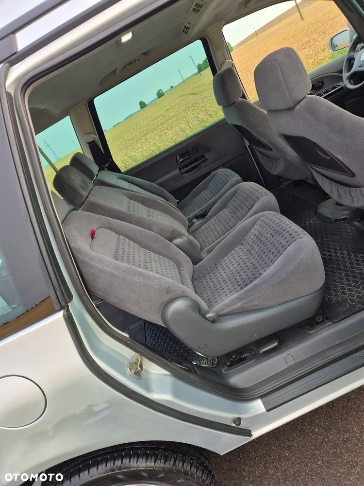 Volkswagen Sharan 1.9 TDI Family - 15