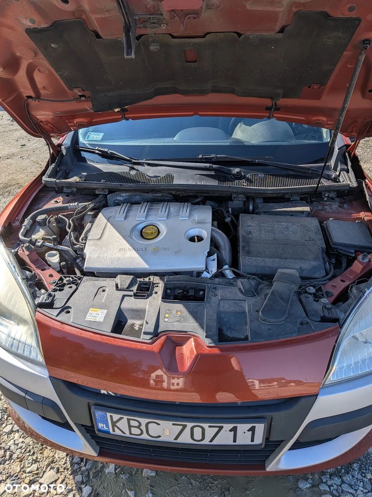 Renault Megane 2.0 16V TCE Dynamique - 10
