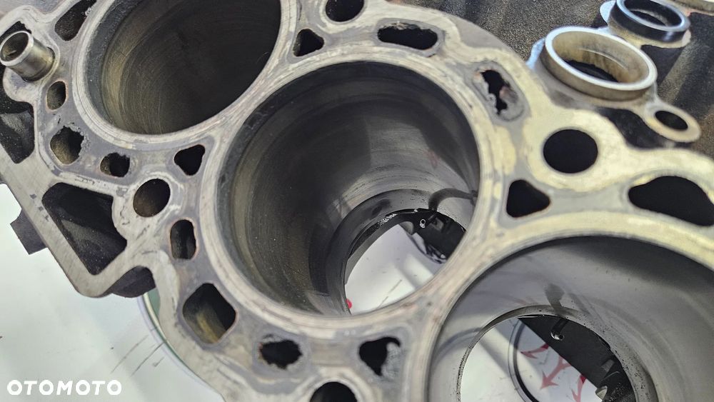 Jaguar XJ 351 3.0D 306DT V6 DIESEL Blok silnika 9X2Q6015CC - 12