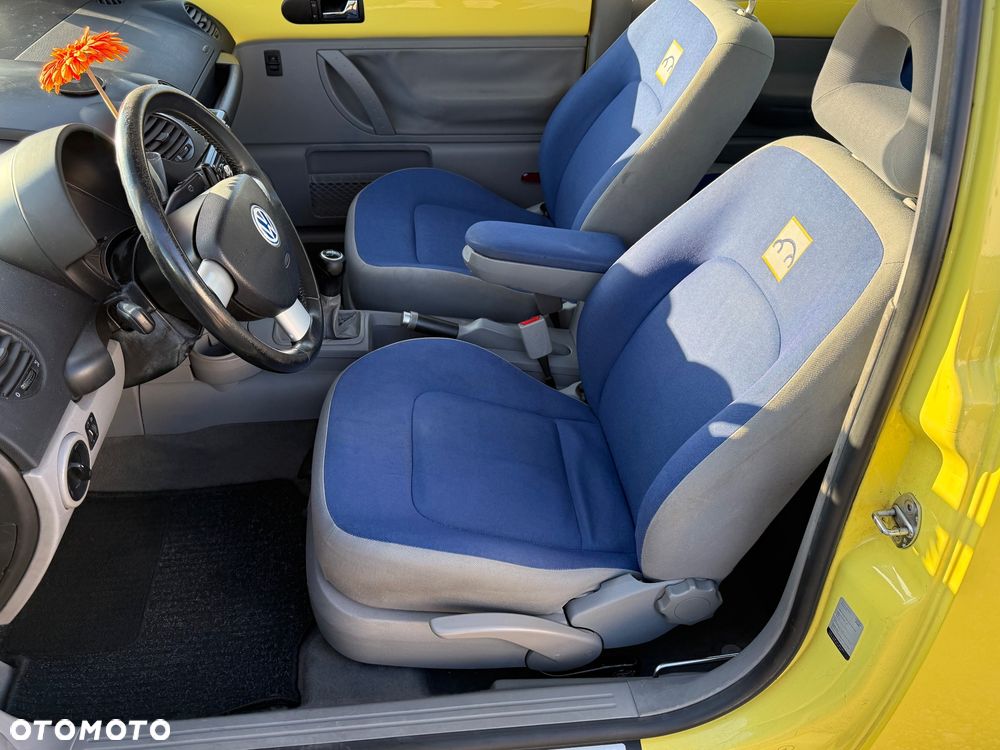 Volkswagen New Beetle ver-1-0-move - 19