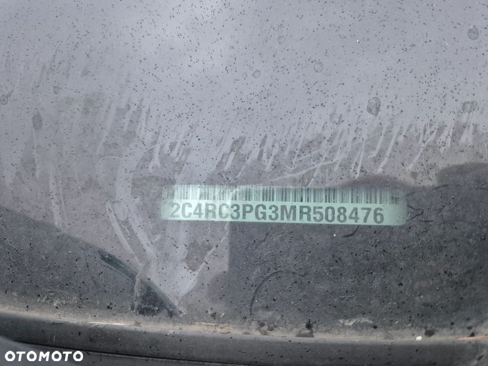 Chrysler Pacifica - 40