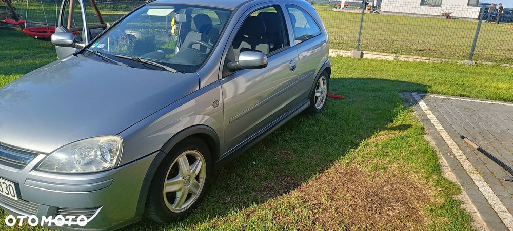 Opel Corsa - 2