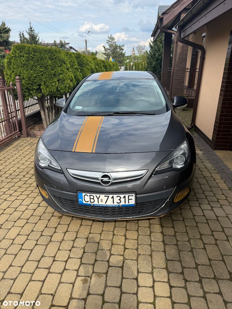 Opel Astra GTC 1.4 Turbo - 2
