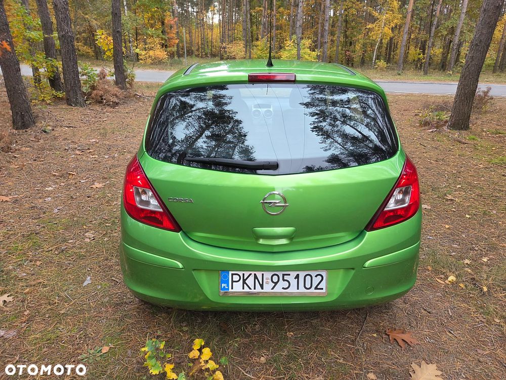 Opel Corsa - 11