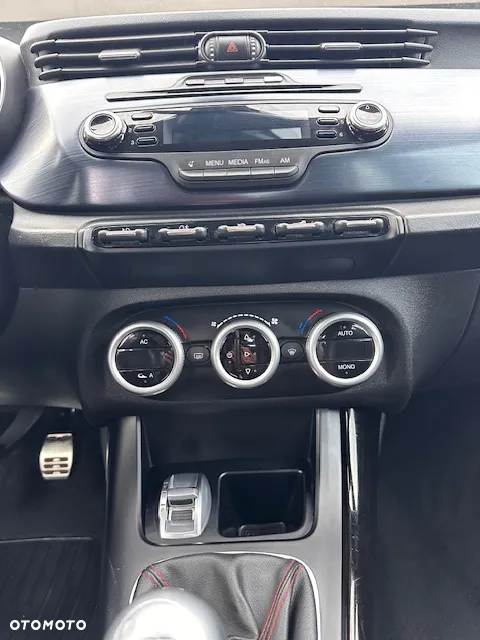 Alfa Romeo Giulietta 1.4 TB Sport - 16