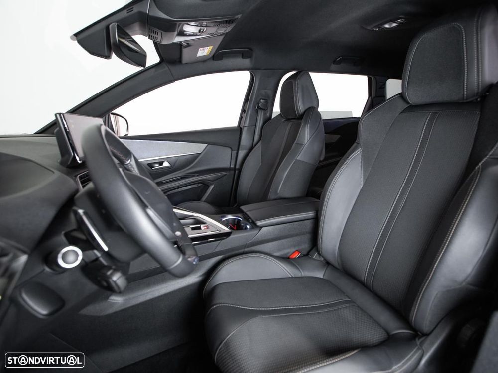 Peugeot 5008 1.2 PureTech GT EAT8 - 8
