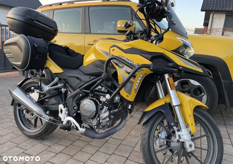 Benelli TRK 251 - 3