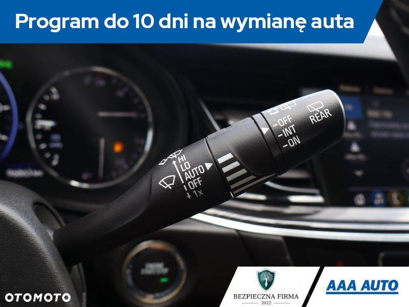 Opel Insignia - 19
