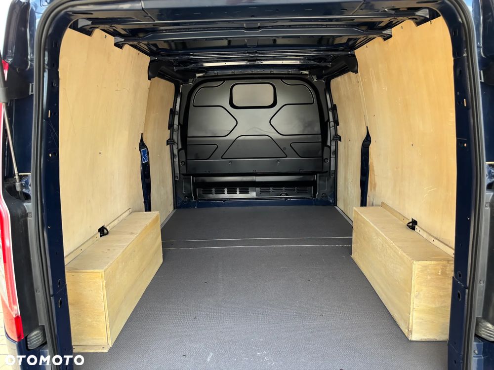 Ford Transit Custom - 20