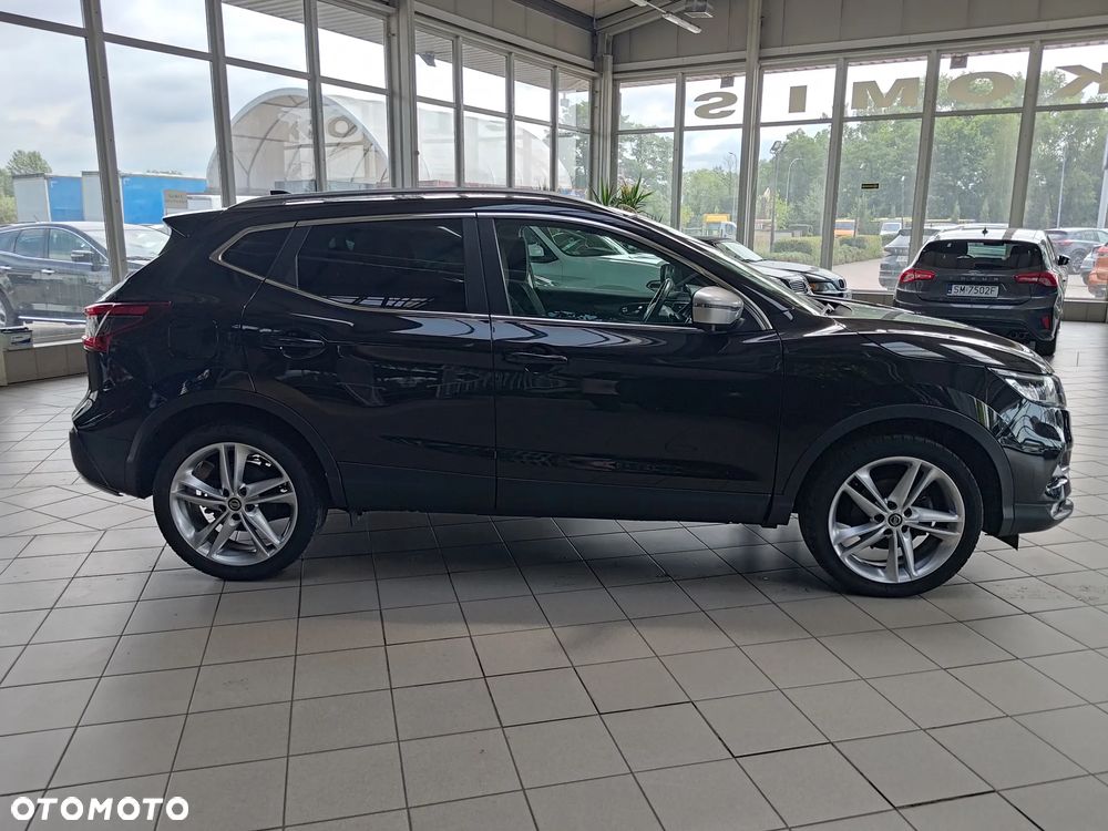 Nissan Qashqai 1.3 DIG-T Tekna EU6d - 12