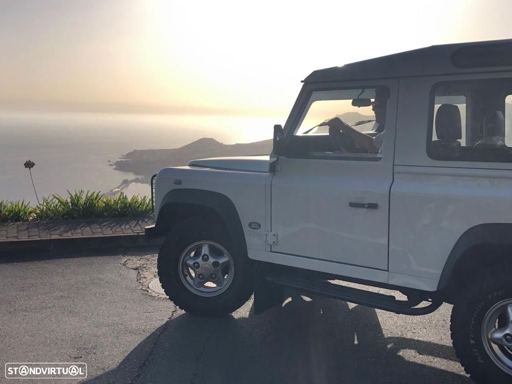 Land Rover Defender 110 2.5 TD5 Metal Top - 6