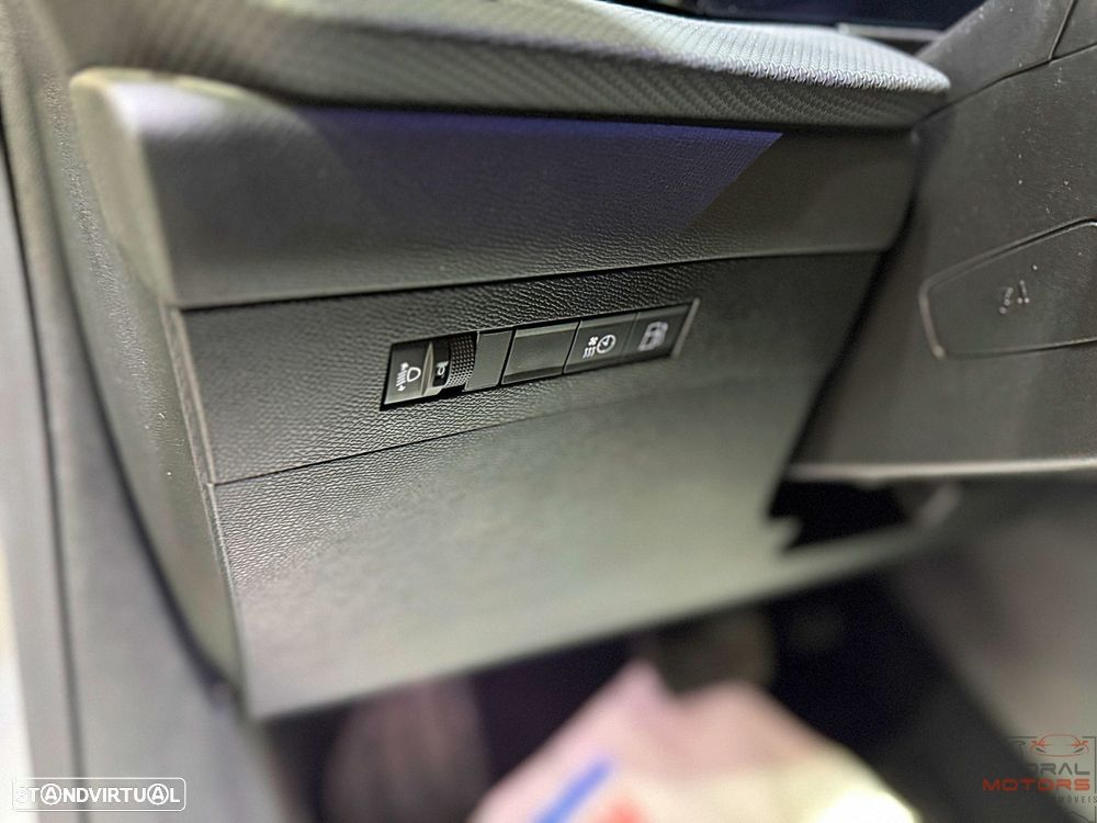 Opel Astra 1.6 T PHEV Elegance - 18