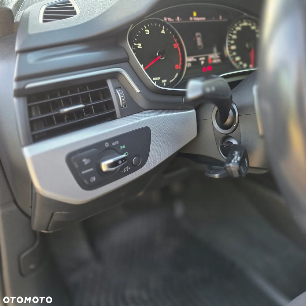 Audi A4 Avant 2.0 TDI S tronic quattro design - 15