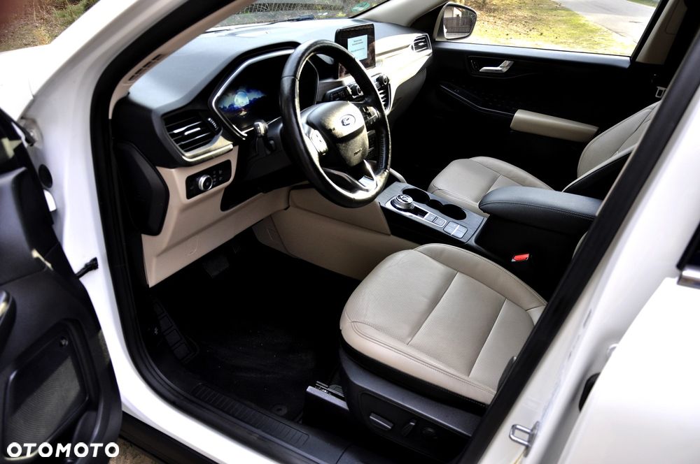 Ford Kuga 2.0 EcoBoost AWD Titanium ASS - 26