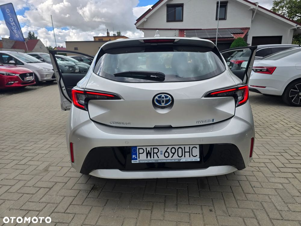 Toyota Corolla - 23