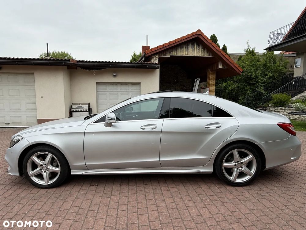 Mercedes-Benz CLS - 4