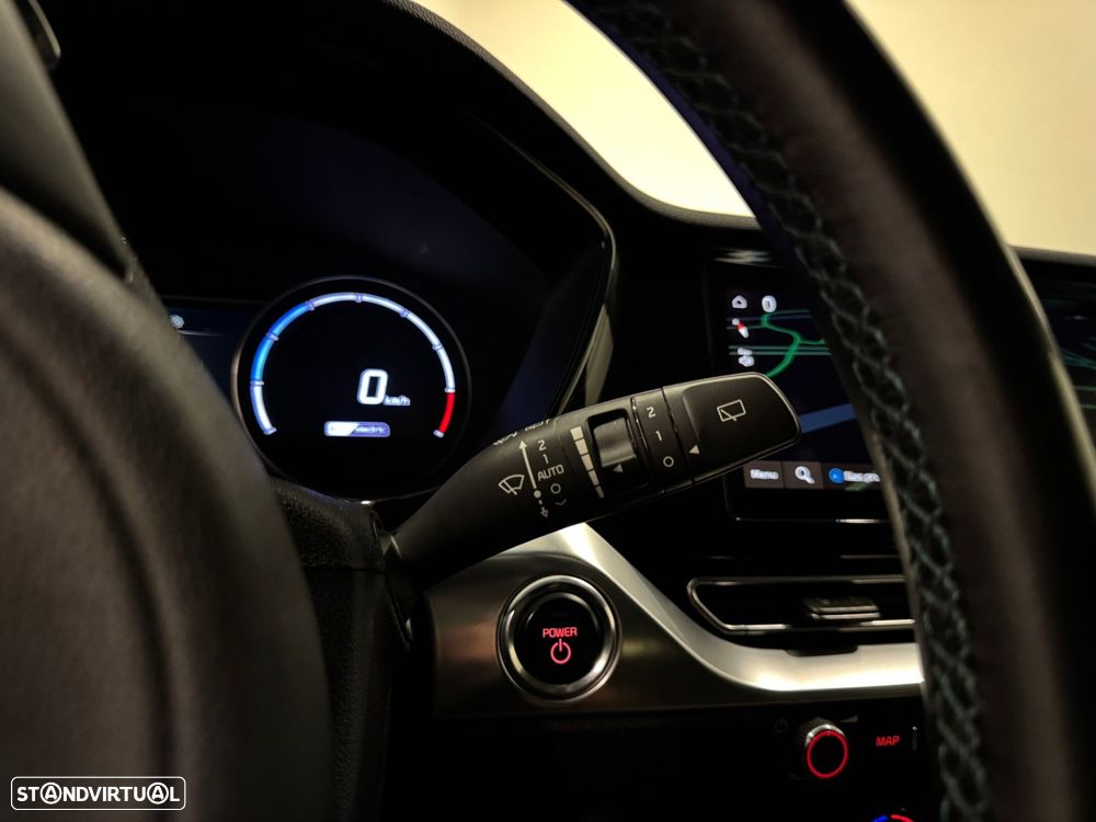 Kia e-Niro 39.2kWh Move 39 - 47