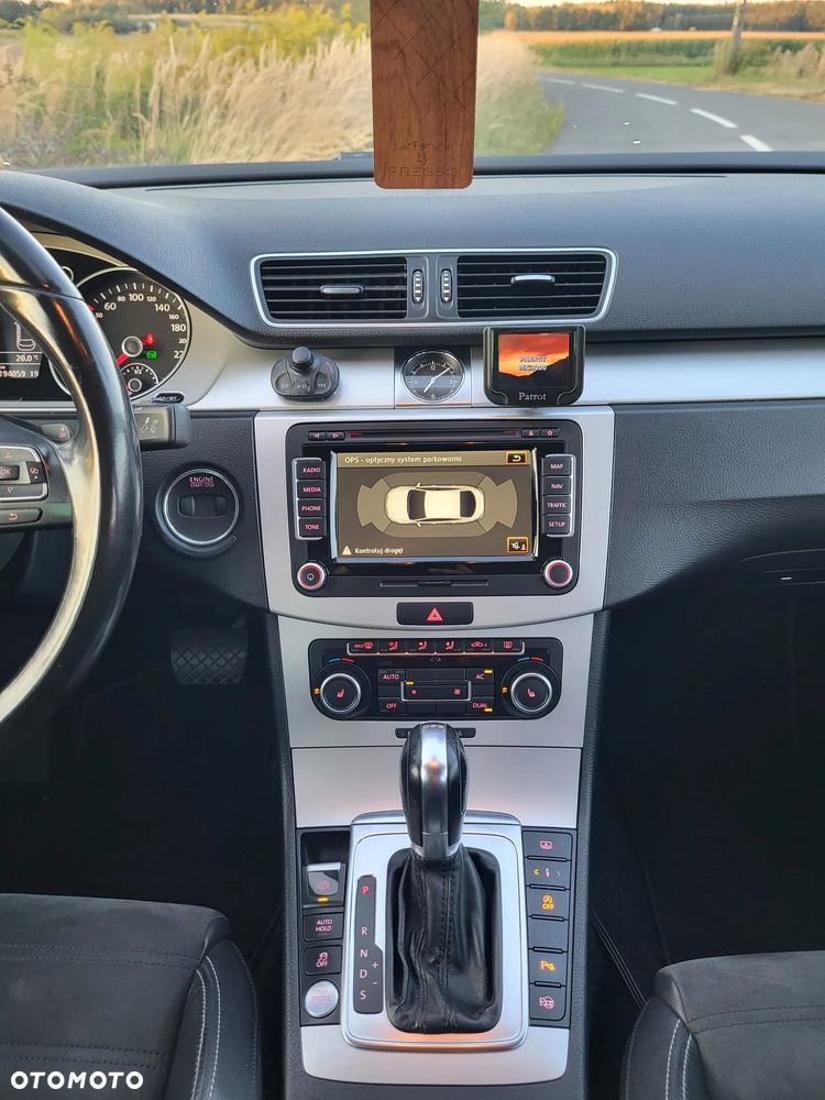 Volkswagen Passat CC 2.0 TDI DPF BMT DSG - 17