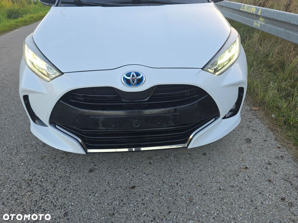 Toyota Yaris Hybrid 1.5 Executive - 14