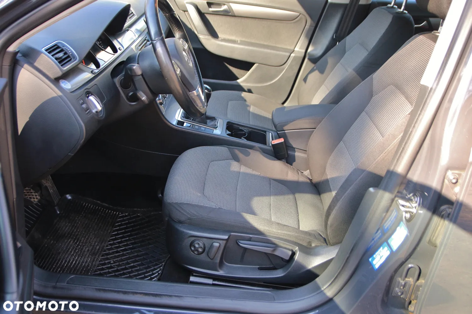 Volkswagen Passat - 6