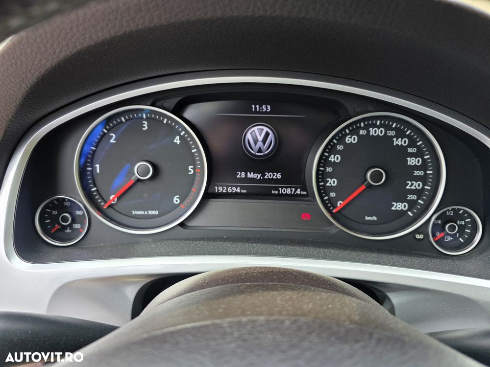 Volkswagen Touareg - 4