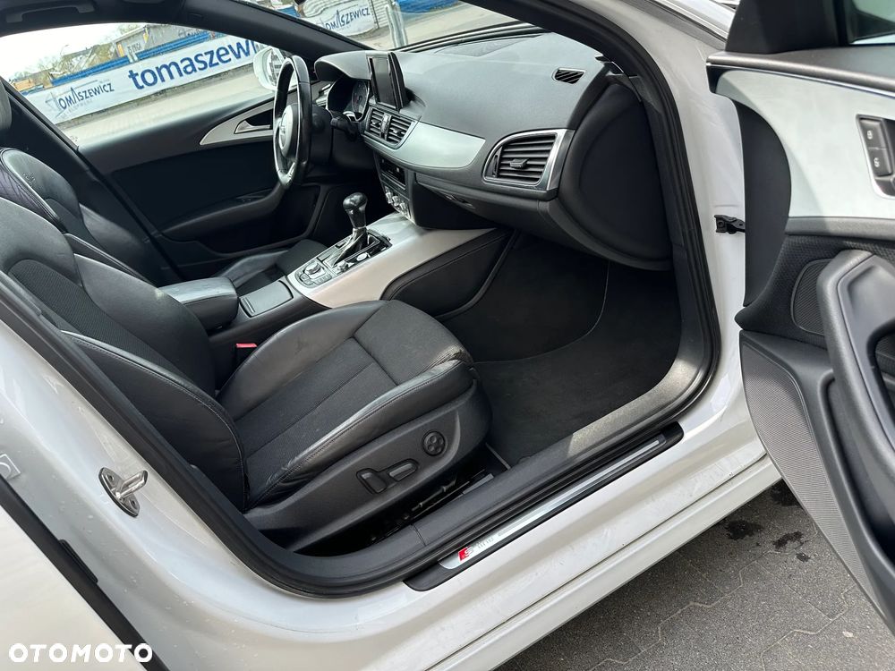 Audi A6 Avant 2.0 TDI Ultra DPF S tronic - 19