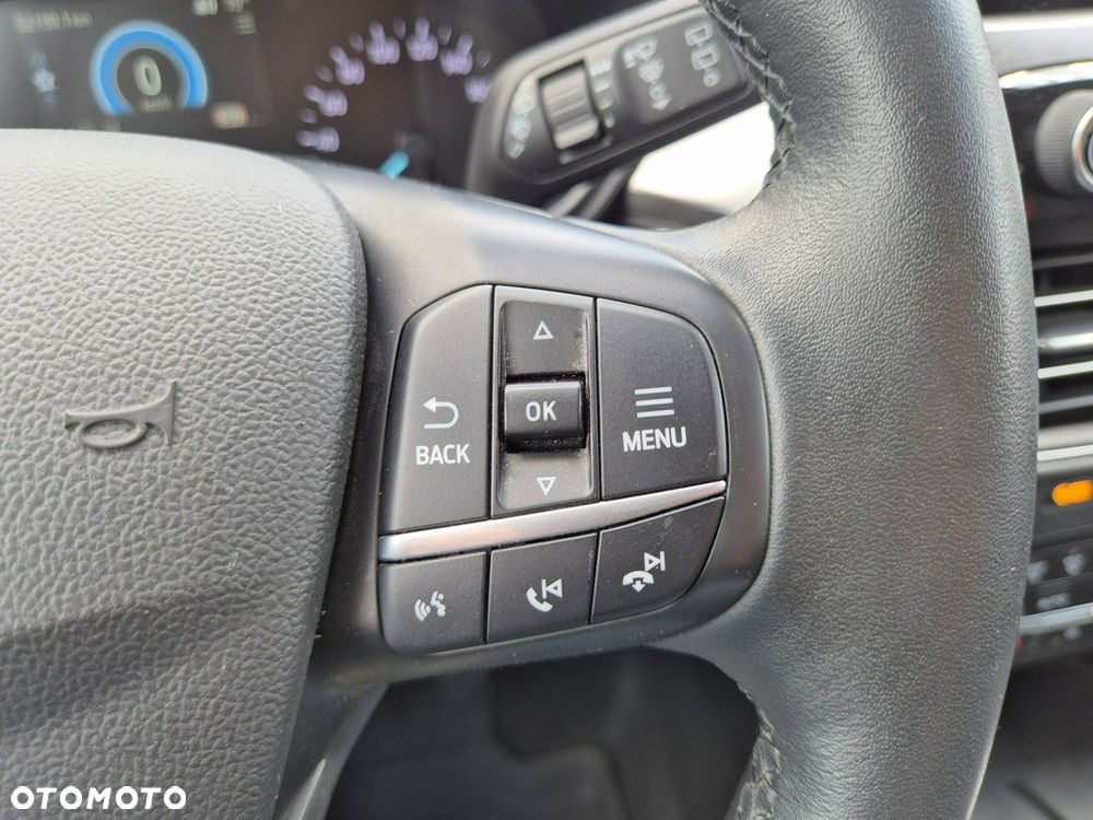 Ford Kuga - 19