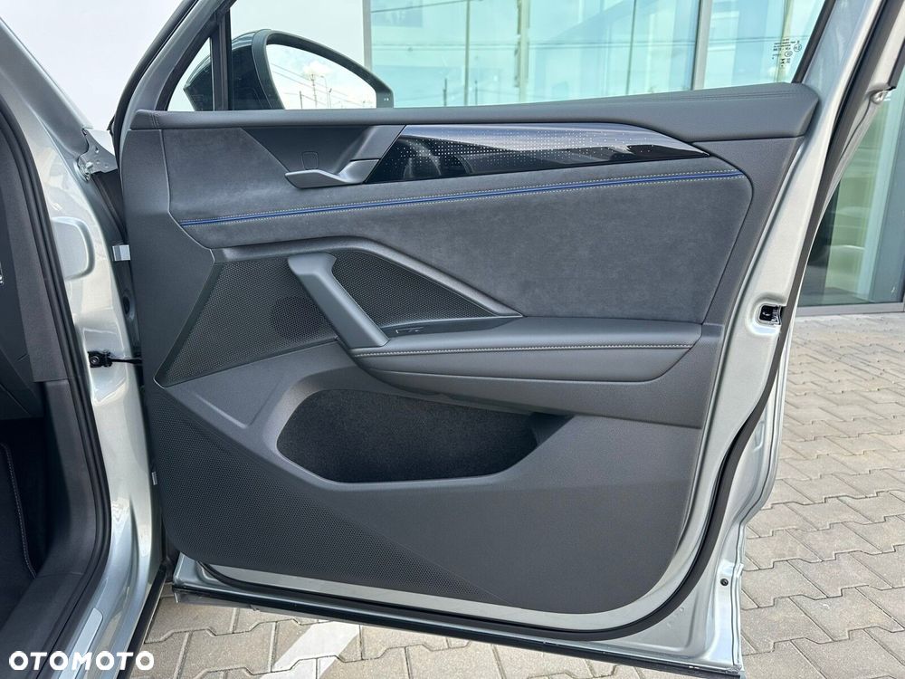 Volkswagen Tiguan - 19