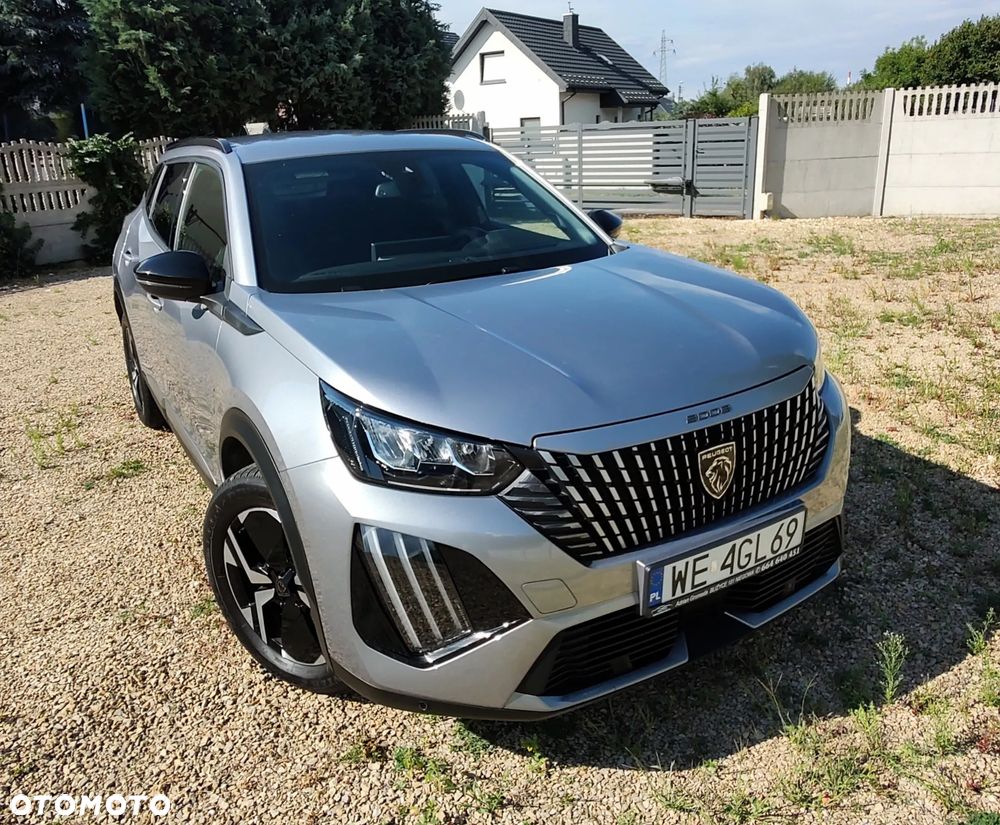 Peugeot 2008 PureTech 100 Allure S&S BVM6 - 29