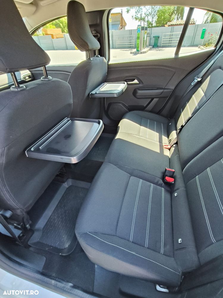 Dacia Logan TCe 90 MT6 Comfort - 9