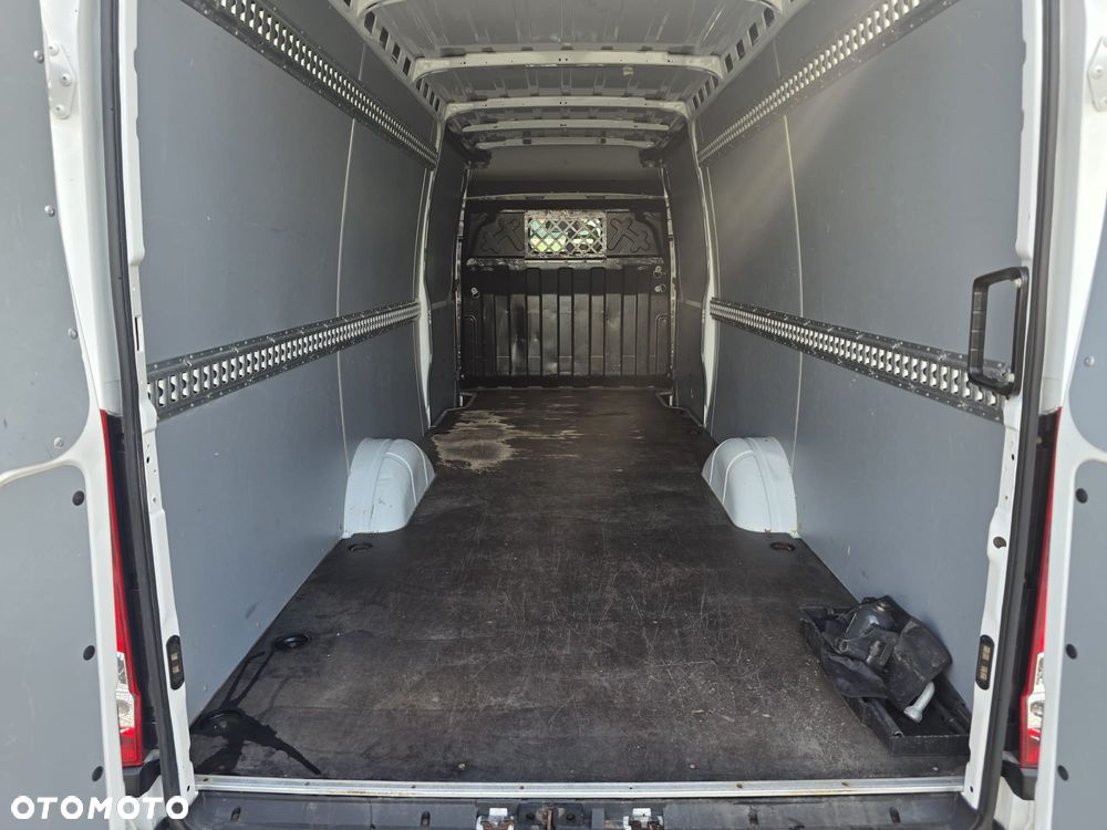 Iveco Daily 35S16 - 9
