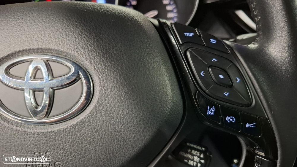 Toyota C-HR 1.8 Hybrid Square Collection - 12