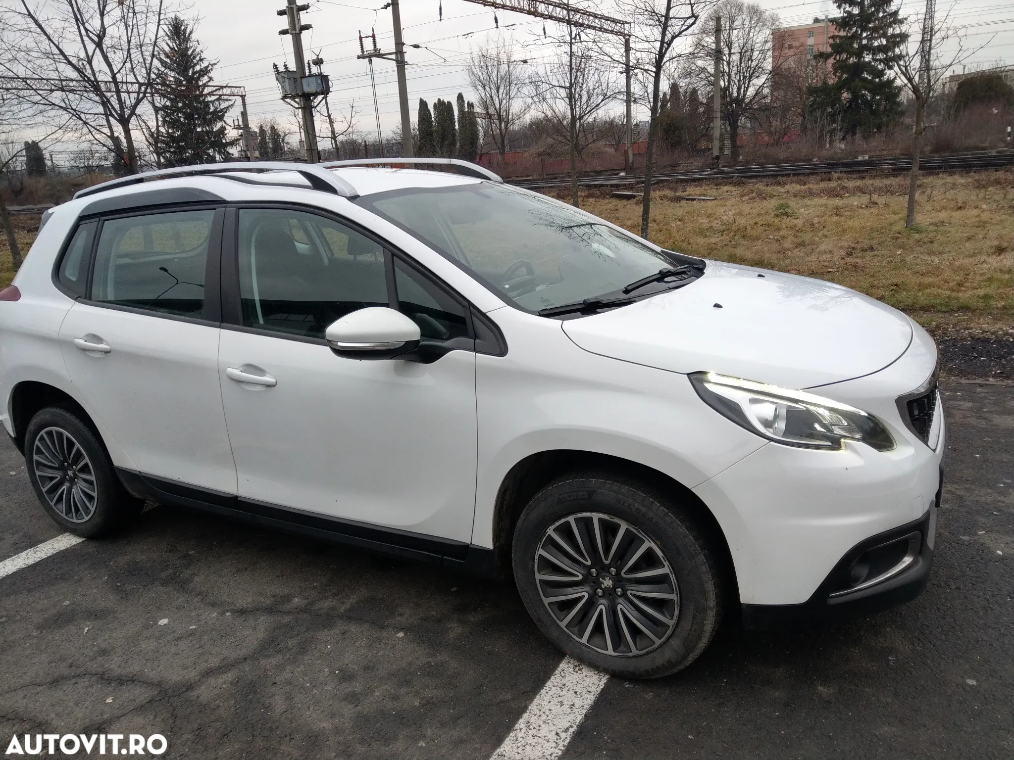 Peugeot 2008 1.5 BlueHDI FAP Active - 4