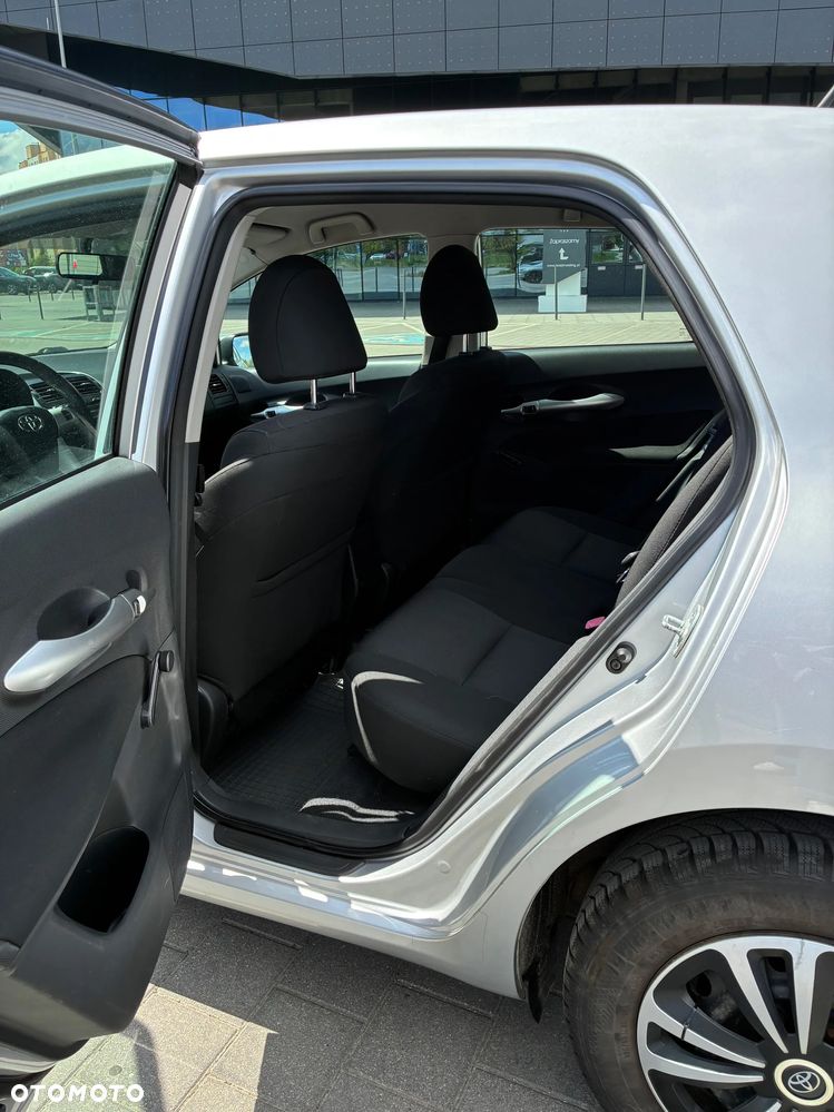 Toyota Auris 1.4 D-4D Luna - 10