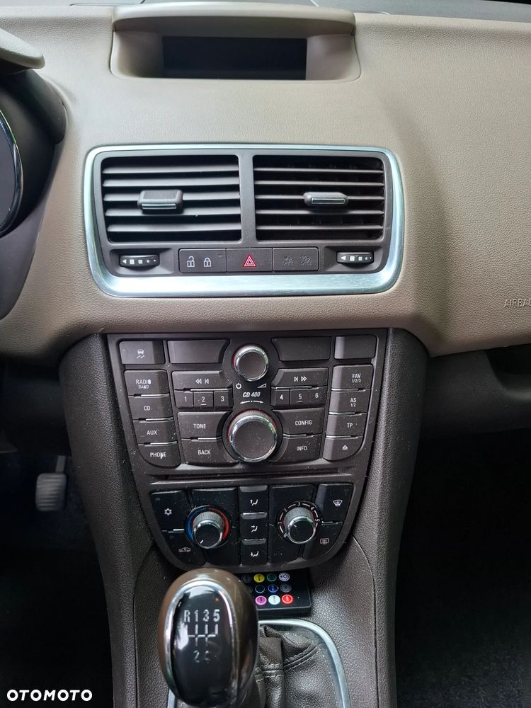Opel Meriva 1.4 T Essentia - 15
