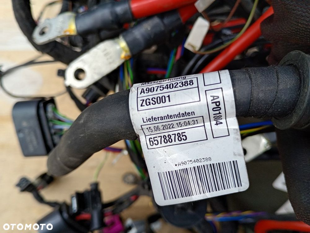 wiązka konsoli kabiny komory silnika instalacja mercedes sprinter W907 317 2.0 CDI 2022r europa - 13