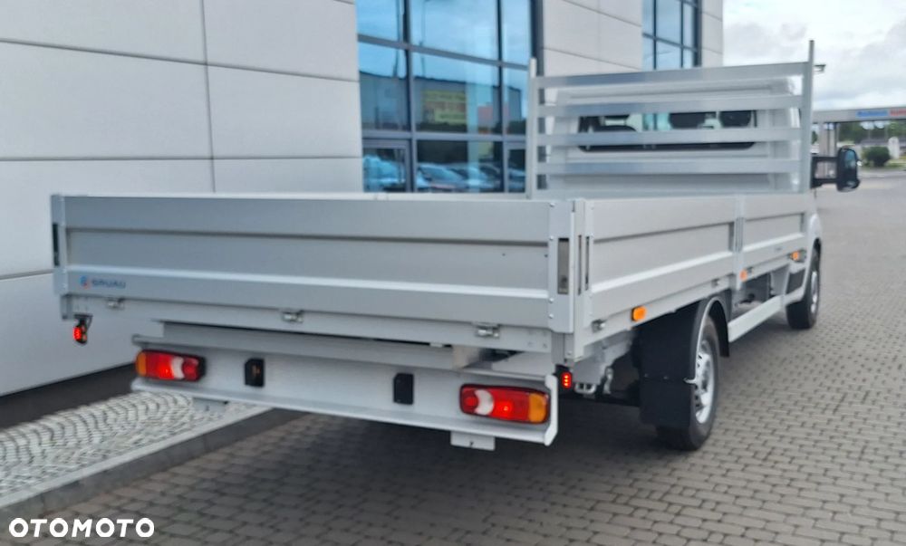 Peugeot Boxer Podwozie z zabudową skrzyniową - 5