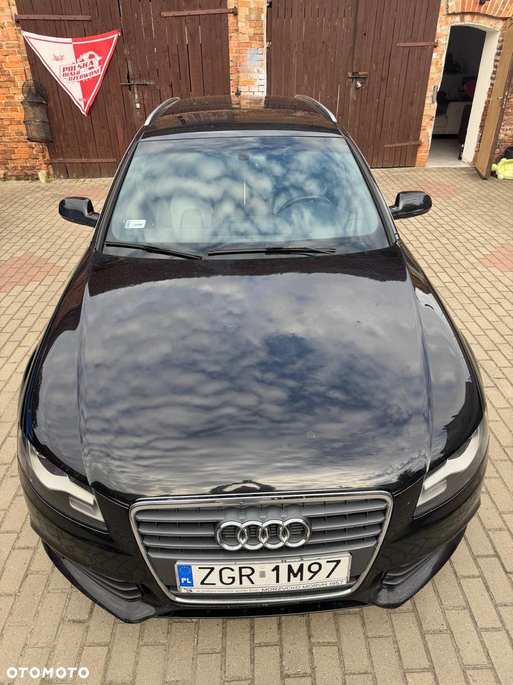 Audi A4 Avant - 8